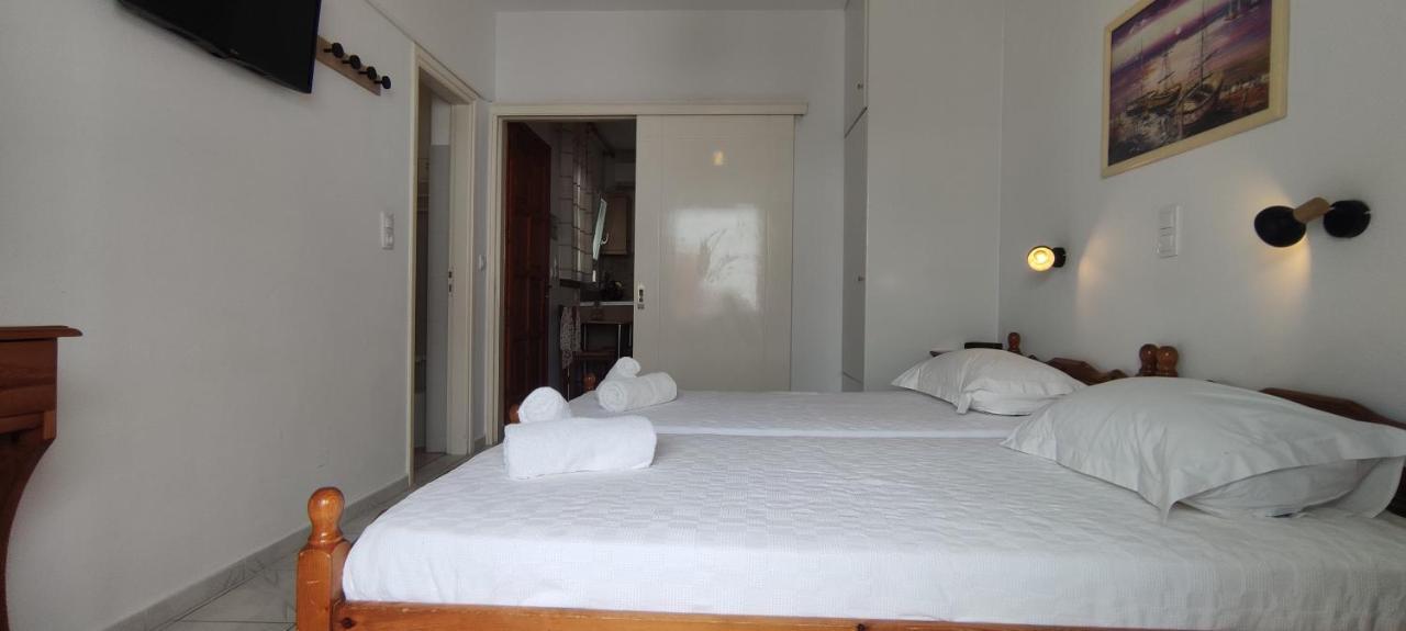 Kapetanos Rooms Naxos City Exterior photo
